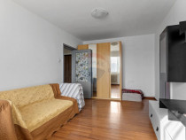 Apartament cu 3 camere de inchiriat- zona Vlaicu