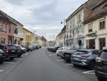 Apartament de vanzare 2 camere pretabil regim hotelier Orasu