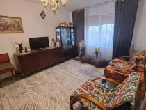 2 Camere Bulevardul 1 Decembrie Auchan Titan