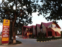 Complex Turistic | Cazare, Salon Evenimente, Terenuri Sport