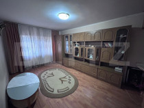 Apartament de vanzare, cu 4 camere, Agriculturii