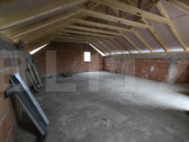 Casa la rosu, 191mp, teren 471mp. Viile satu Mare