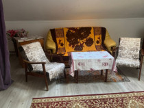 Apartament o camera la casa zona Parneava