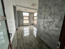 Birou 18 mp cu parcare si spatii comune, zona de Centura