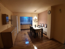 Apartament 4 camere renovat si semimobilat zona 700