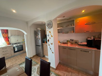 Apartament 2 camere ,etaj 1, strada Jupiter