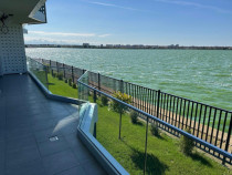 Apartament 3 camere Lake On Residence - vedere superba catre