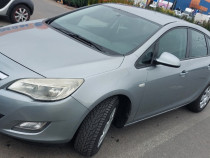Opel Astra J 2010, Foarte bine intretinuta
