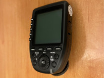 Vând Godox XPro-N – transmitator wireless TTL/HSS Nikon