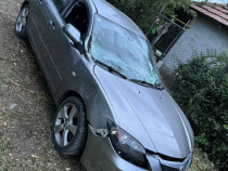 Mazda 3 Sport 2.0 benzină 150 CP, 2006,avariată.