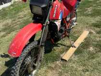 V&acirc;nd Honda XL 600