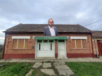 Berliste, Casa pt 2 Familii, la Sosea, Pret Negociabil