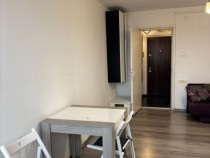 Garsoniera luminoasa-Astra