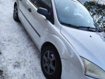 Ford focus 2006 1.6 benzina și gpl