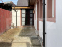 Casa pe parter 74 mp, 100 mp teren, Bresti