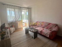 Apartament 3 camere , balcon inchis, aproape de Bd. Brancove