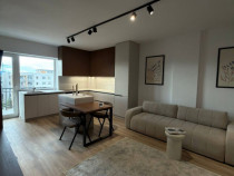 Apartament 2 camere, decomandat - zona Tractorul