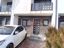 Casă &icirc;nșiruită P+1+M - 4 camere - 2 terase - curte