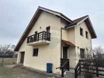 Casă / Vilă cu 4 camere de v&acirc;nzare Girov