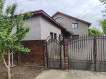 Casă P+M Drăgănești-Olt zonă centrală