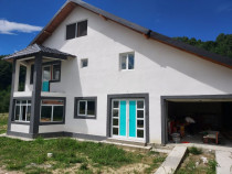 Casa cu teren in Orasul Stefanesti, Judet Arges, Enculesti