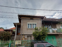 Casa, zona Ciuperca, Hunedoara