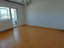 Proprietar:apartament 3 camere, decomandat, cf 1, Micro 4