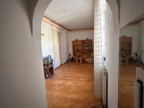 Apartament 5 camere,2 bai,Sup.123mp(11 iunie)+Pod,Poiana Florilor