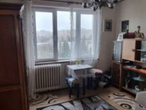 COD E22529 - Apartament 3 camere decomandat Brancoveanu-Luic