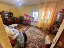 Apartament 4 camere zona Piata Noua