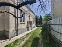 Casă în zona Bobâlna, lângă restaurantul Prestij