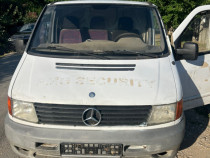 Mercedes Vito Câmp sau Piese