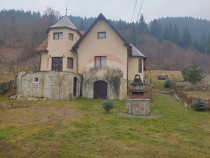 Casă / Vilă in Bucovina-Vama-Prisaca Dornei-Suceava