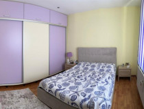 Apartament la casa, zona linistita,aproape de Centru