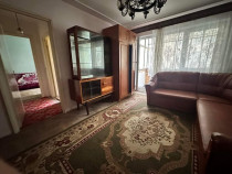 De vanzare apartament 3 camere etajul 1,2 balcoane, 56000 euro