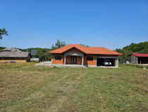 Casa noua + 20 ari de teren Buciumi, Maramures