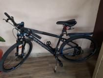 Bicicleta B-twin Rockrider 520