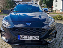 Ford Focus ST Line 1.0 benzina motor 125 CP 2019 masina ca una noua