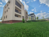 Apartament 3 camere de închiriat, cartier Magnolia