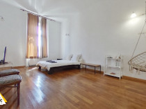 Apartament / Birou Ultracentral cu 1 camera cu vedere catre Primarie