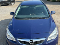 Opel astra J 2011