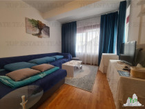 Apartament 2 camere cu loc de parcare, curte interioara, box