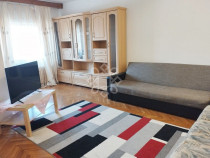 Apartament 3 camere de inchiriat B-dul Magheru Oradea