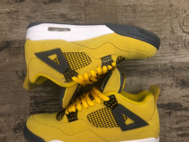 Jordan 4 Retro Lightning