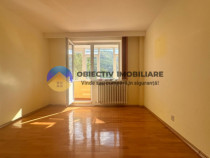 Apartament 3 camere/2 bai/etaj 2 Piata Bistrita