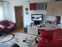 Apartament cu doua camere în micro 9 zona caraiman