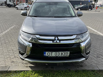 Liciteaza-Mitsubishi Outlander 2016