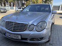 Liciteaza-Mercedes-Benz E 220 2005