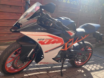 Motocicleta KTM RC 125 cm.