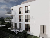 2 camere decomandat • Balcon 12 mp • Tepeș Vodă 152